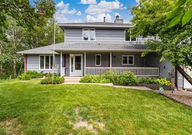 Photo 3 of Sale Pending at 2217 Gentry Ave N, Saint Paul, MN 55128 | MLS# 7052538 | Listing updated on 2026-09-26