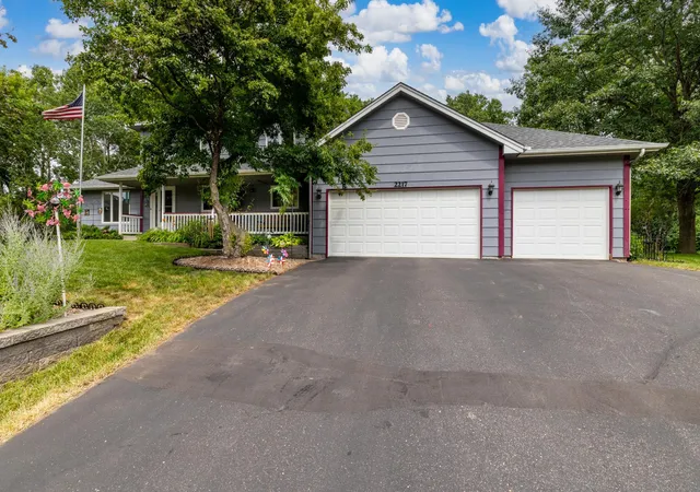 Photo 4 of Sale Pending at 2217 Gentry Ave N, Saint Paul, MN 55128 | MLS# 7052538 | Listing updated on 2026-09-26