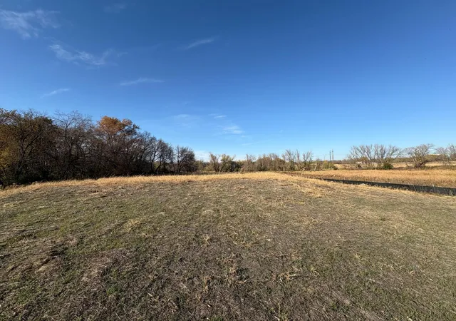 1st image of 11032 Taylor Ln, Rogers, MN 55374 | MLS# 7052661