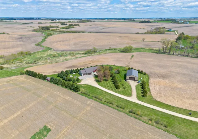 3rd image of 15585 County 9 Blvd, Goodhue, MN 55027 | MLS# 7052792