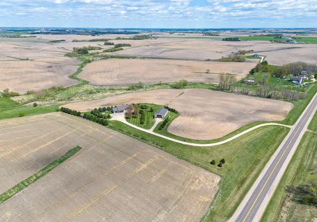 4th image of 15585 County 9 Blvd, Goodhue, MN 55027 | MLS# 7052792