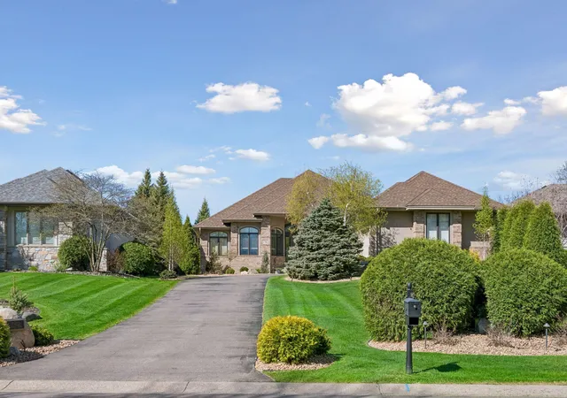 Photo 2 of Single family home for sale at 17902 Bearpath Trl, Eden Prairie, MN 55347 | MLS# 7052817 | Listing updated on 2026-08-28
