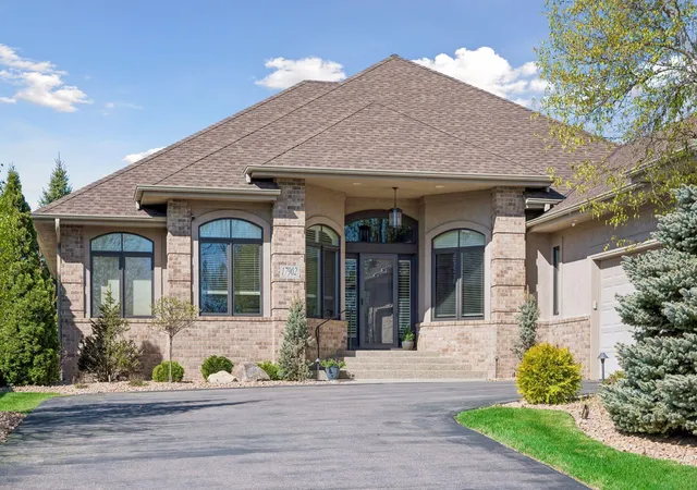 Photo 3 of Single family home for sale at 17902 Bearpath Trl, Eden Prairie, MN 55347 | MLS# 7052817 | Listing updated on 2026-08-28
