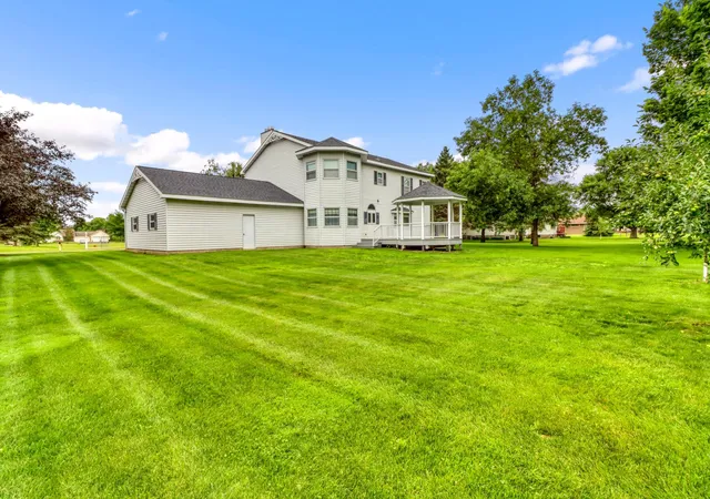 4th image of 604 Pine Needle Dr, Perham, MN 56573 | MLS# 7052900