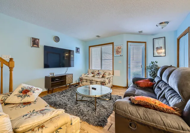 Photo 3 of Single family home for sale at 915 Harmony Path, Young America, MN 55397 | MLS# 7053036 | Listing updated on 2026-06-18