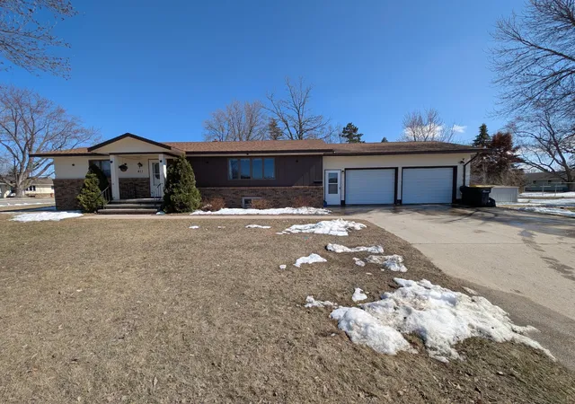 1st image of 411 6th Ave Sw, Perham, MN 56573 | MLS# 7053247
