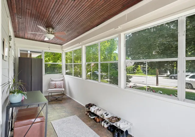 3rd image of 4720 Xerxes Ave S, Minneapolis, MN 55410 | MLS# 7053304