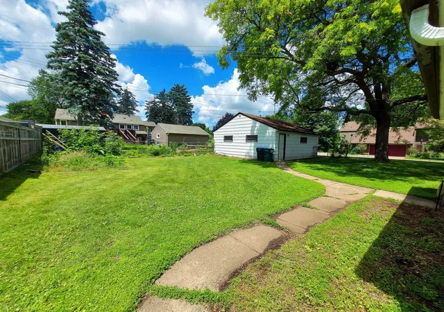 4th image of 1791 Lake St, Saint Paul, MN 55113 | MLS# 7053335