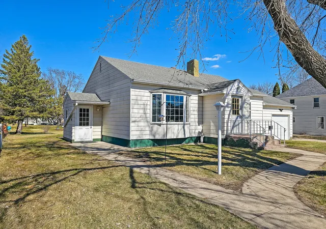 Homes for sale in Perham, MN | 525 3Rd St Se, Perham, MN 56573 | MLS# 7053412
