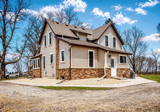Homes for sale in Owatonna, MN | 6602 Lemond Rd, Owatonna, MN 55060 | MLS# 7053420