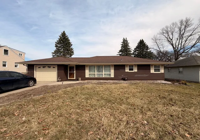 1st image of 1306 Marie Ave, Albert Lea, MN 56007 | MLS# 7053421