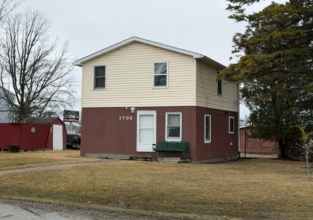 1st image of 1702 1st Ave, International Falls, MN 56649 | MLS# 7053562