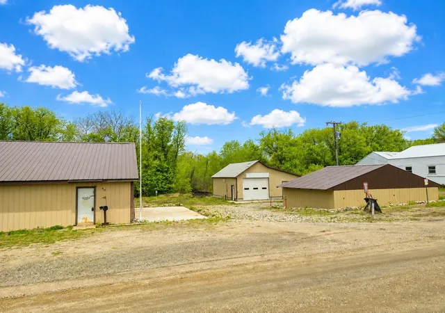 Homes for sale in Pelican Rapids, MN | 40 2Nd St Nw, Pelican Rapids, MN 56572 | MLS# 7053685