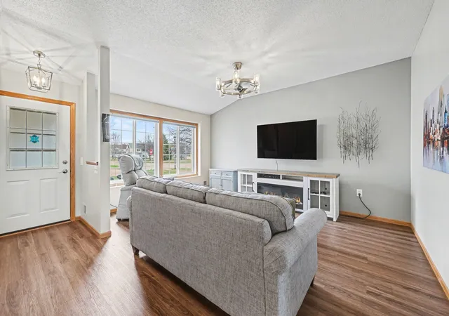 3rd image of 15691 Flackwood Wy, Saint Paul, MN 55124 | MLS# 7053742