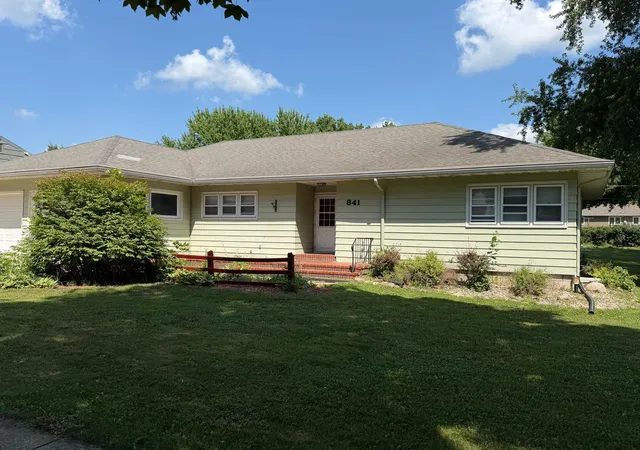 48th image of 841 Redwood Dr, Fairmont, MN 56031 | MLS# 7053777