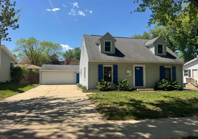 Homes for sale in Rochester, MN | 2641 4th Ave Ne, Rochester, MN 55906 | MLS# 7053820
