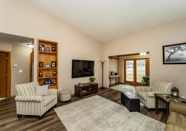 Homes for sale in Rochester, MN | 1604 10Th Ave Se #41, Rochester, MN 55904 | MLS# 7053845