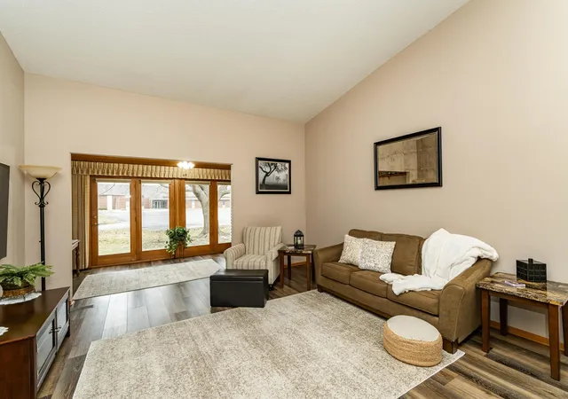 Homes for sale in Rochester, MN | 1604 10Th Ave Se #41, Rochester, MN 55904 | MLS# 7053845