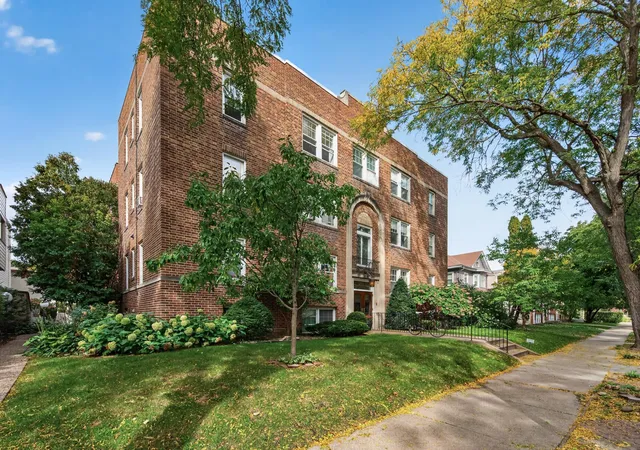 Condo for sale at 2716 Humboldt Ave S #301, Minneapolis, MN 55408 | MLS# 7053859