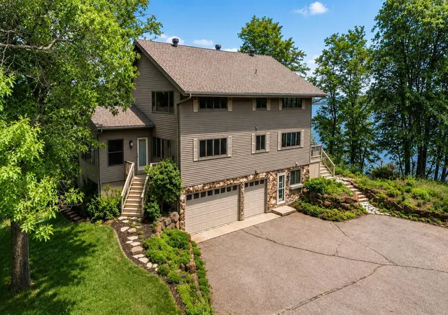 Homes for sale in Annandale, MN | 10604 Montgomery Ave Nw, Annandale, MN 55302 | MLS# 7053954