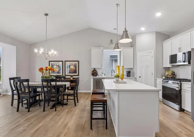 Photo 4 of Single family home for sale at 9169 62nd Street S, Cottage Grove, MN 55016 | MLS# 7054090 | Listing updated on 2026-06-08