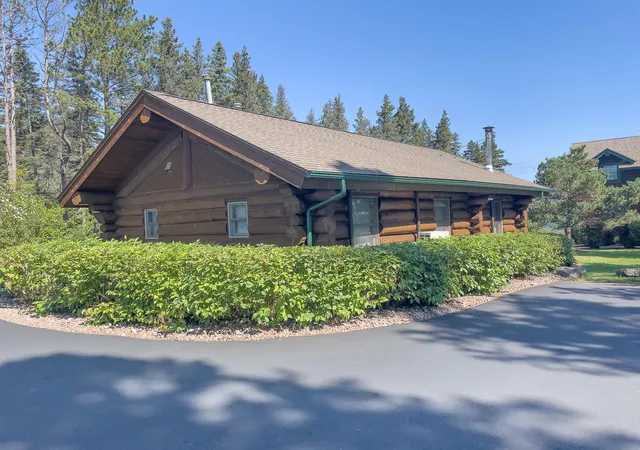 Photo 2 of Single family home for sale at 2826 Highway 61 #502, Two Harbors, MN 55616 | MLS# 7054157 | Listing updated on 2026-09-23