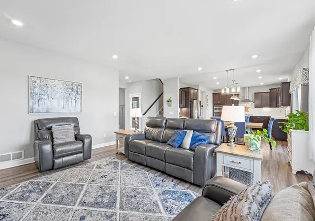 5th image of 19355 Blue Stem Ct, Maple Grove, MN 55311 | MLS# 7054326
