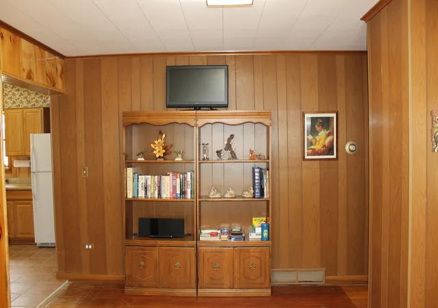 Photo 4 of Single family home for sale at 45 2nd Avenue, Ely, MN 55731 | MLS# 7054362 | Listing updated on 2026-09-01