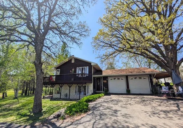 3rd image of 18384 County Hwy 20, Detroit Lakes, MN 56501 | MLS# 7054407