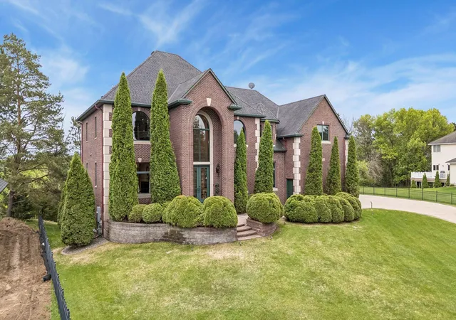 Photo 3 of Mansion for sale at 15241 Oneida St Nw, Anoka, MN 55303 | MLS# 7054443 | Listing updated on 2026-07-23