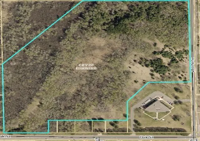 1st image of 2723 Oak St, Brainerd, MN 56401 | MLS# 7054555