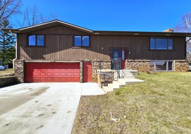 Homes for sale in Fergus Falls, MN | 17132 River Oaks Blvd, Fergus Falls, MN 56537 | MLS# 7054601