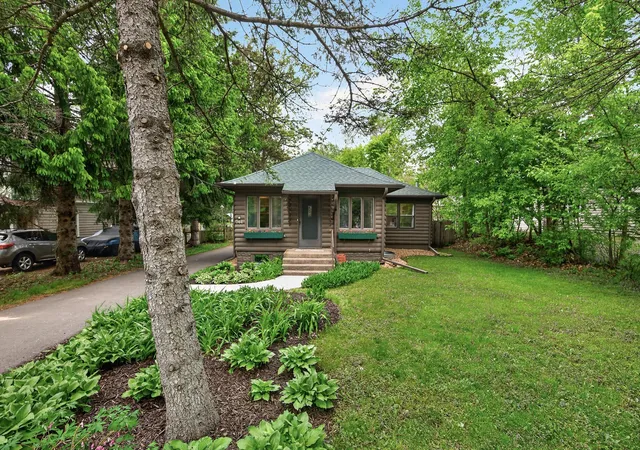 Homes for sale in Mahtomedi, MN | 944 Mahtomedi Ave, Mahtomedi, MN 55115 | MLS# 7054603