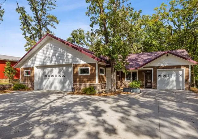 Photo 3 of Single family home for sale at 51224 Pelican Point Dr, Detroit Lakes, MN 56501 | MLS# 7054683 | Listing updated on 2026-04-17