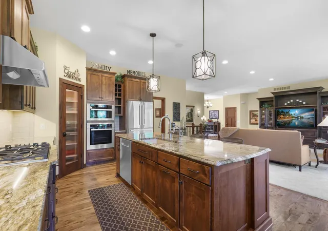 5th image of 17636 Natures Wy Se, Prior Lake, MN 55372 | MLS# 7054758