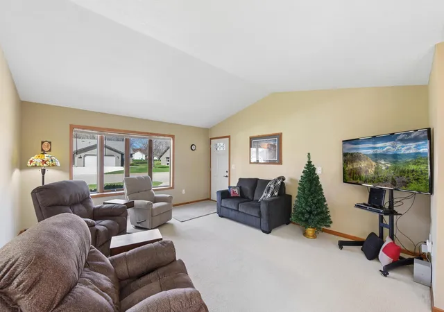 Homes for sale in Hastings, MN | 1455 Pringle Ct, Hastings, MN 55033 | MLS# 7054774
