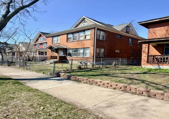 Photo 2 of Multi family home for sale at 687 Aurora Ave, Saint Paul, MN 55104 | MLS# 7055006 | Listing updated on 2026-05-27