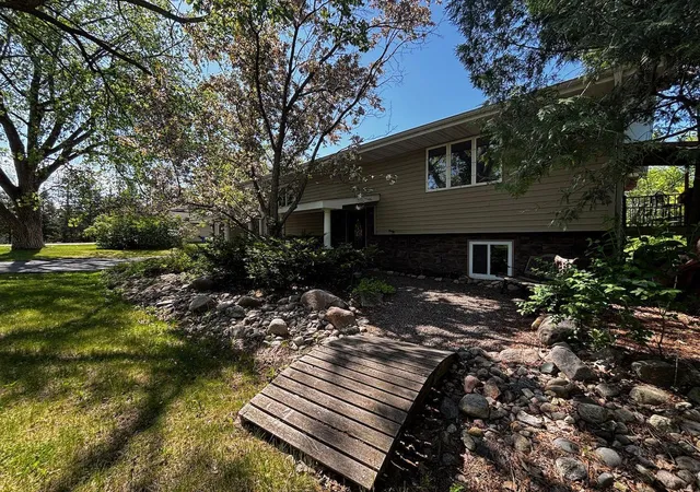 Photo 3 of Single family home for sale at 27890 Little Pleasant Dr, Underwood, MN 56586 | MLS# 7055032 | Listing updated on 2026-08-23