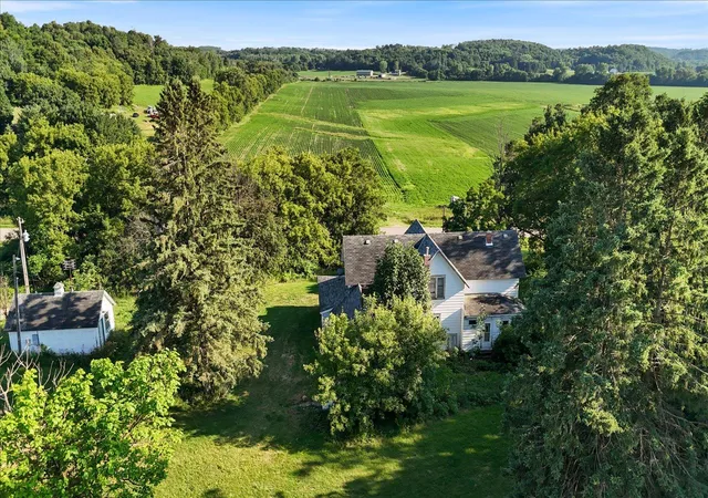 Photo 2 of Single family home for sale at W6650 690th Avenue, Beldenville, WI 54003 | MLS# 7055064 | Listing updated on 2026-09-08