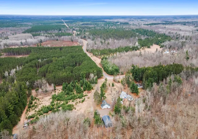 5th image of 4996 Springbrook Trl, Danbury, WI 54830 | MLS# 7055200