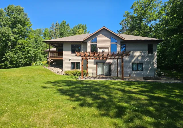 1st image of 40776 Mary Lake Rd, Emily, MN 56447 | MLS# 7055385