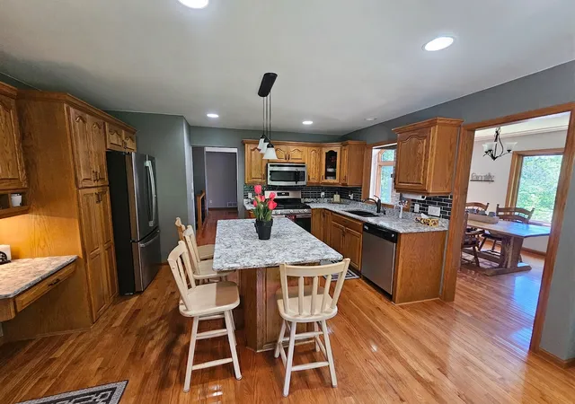 Photo 4 of Single family home for sale at 40776 Mary Lake Rd, Emily, MN 56447 | MLS# 7055385 | Listing updated on 2026-08-06