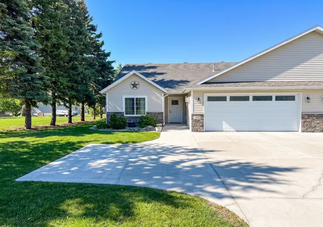 Homes for sale in Fergus Falls, MN | 1821 S Cascade St, Fergus Falls, MN 56537 | MLS# 7055433