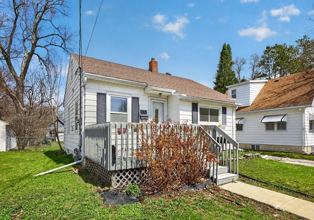 3rd image of 1431 1St St Se, Rochester, MN 55904 | MLS# 7055463