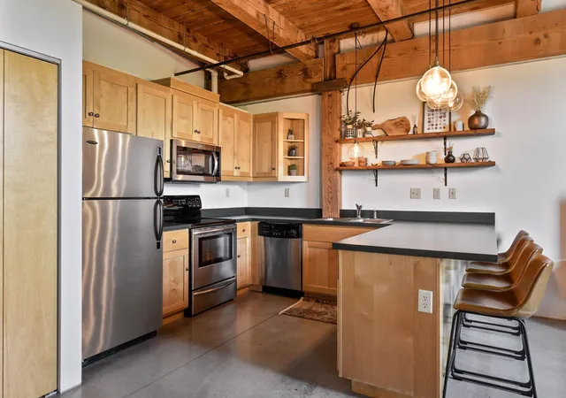 3rd image of 127 5Th St Ne #203, Minneapolis, MN 55413 | MLS# 7055755