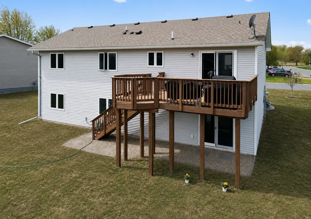 Homes for sale in Montgomery, MN | 401 Fischer St Nw, Montgomery, MN 56069 | MLS# 7055847
