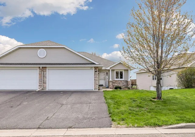 4th image of 1136 Highpoint Ct, New Richmond, WI 54017 | MLS# 7055861