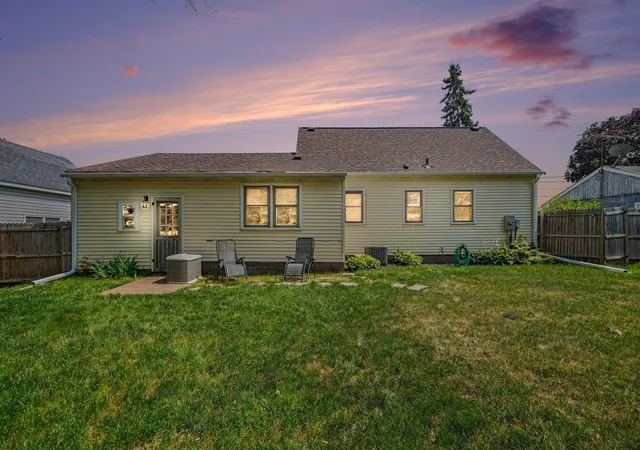 19th image of 1257 Parallel St, Chaska, MN 55318 | MLS# 7055863