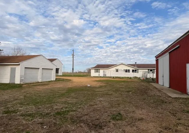 Photo 1 of Single family home for sale at 58569 Kirkwood Rd, Mankato, MN 56001 | MLS# 7055906 | Listing updated on 2026-09-03