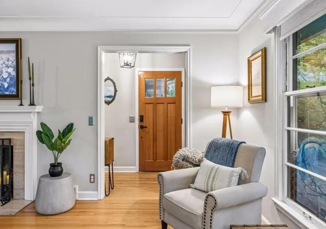 Photo 4 of Single family home for sale at 5348 Russell Ave S, Minneapolis, MN 55410 | MLS# 7055930 | Listing updated on 2026-10-02